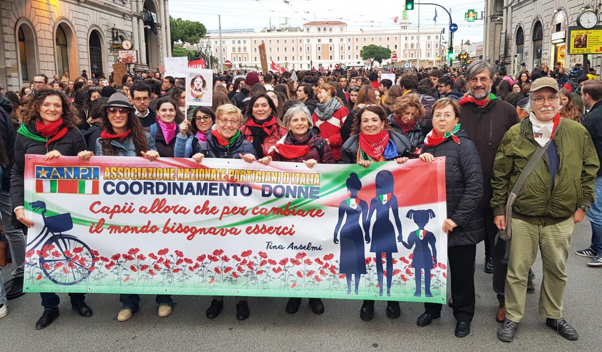 Manifestazioe contr la violenza sulle donne